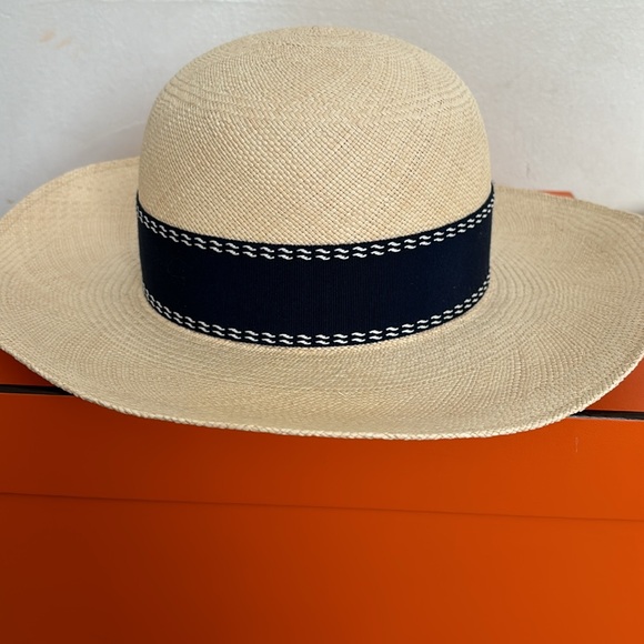 Hermes Authentic Hat - Picture 3 of 12
